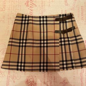 Authentic Girls Burberry skirt size 8